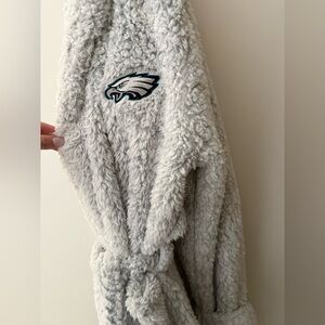 Philadelphia Eagles Gray Fleece Robe